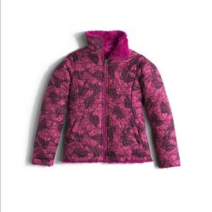Girls 5/6 North Face coat.